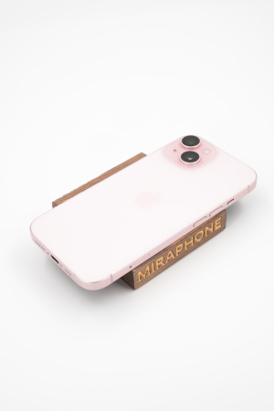 iPhone 15 б/у Состояние "Удовлетворительный"