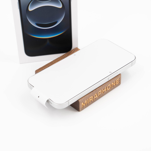 iPhone 16e Новый, распакованный Sim+ESim